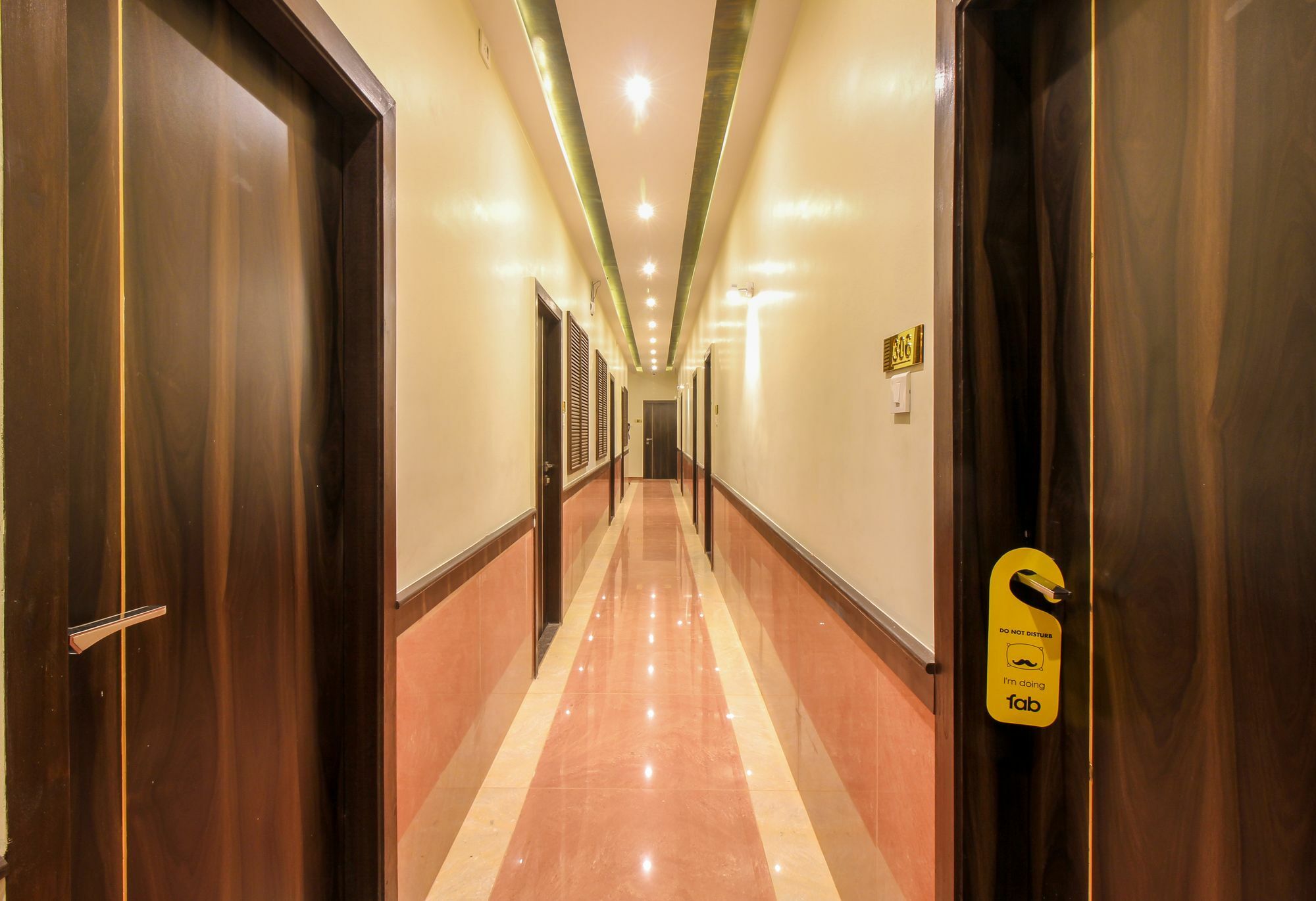 Fabhotel Amour - Nr Mumbai International Airport Exterior foto