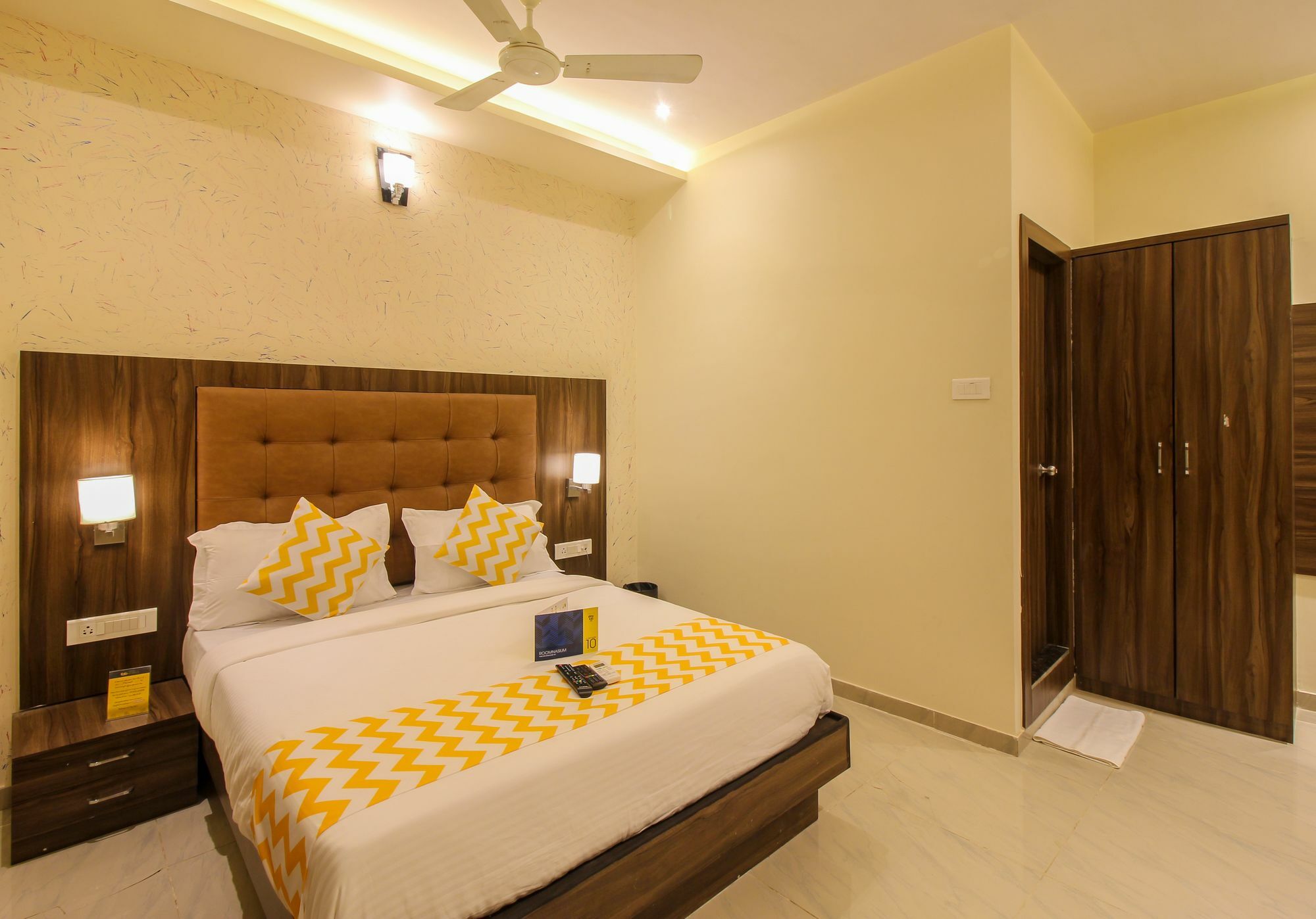 Fabhotel Amour - Nr Mumbai International Airport Exterior foto